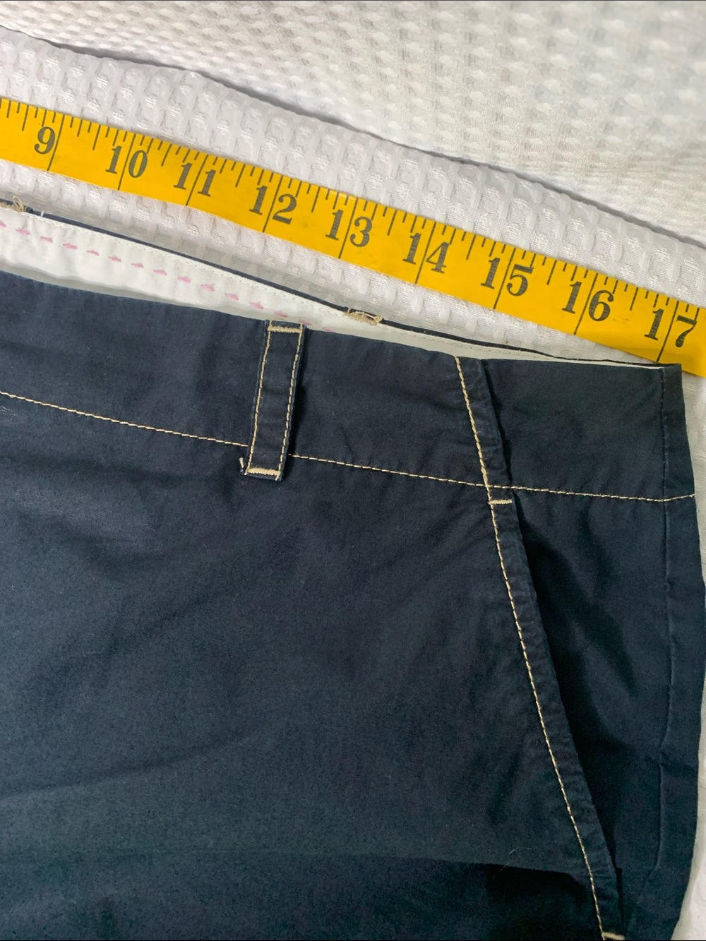 Lands' End Cotton Navy Blue Cargo Capris size 12 - Picture 9 of 13